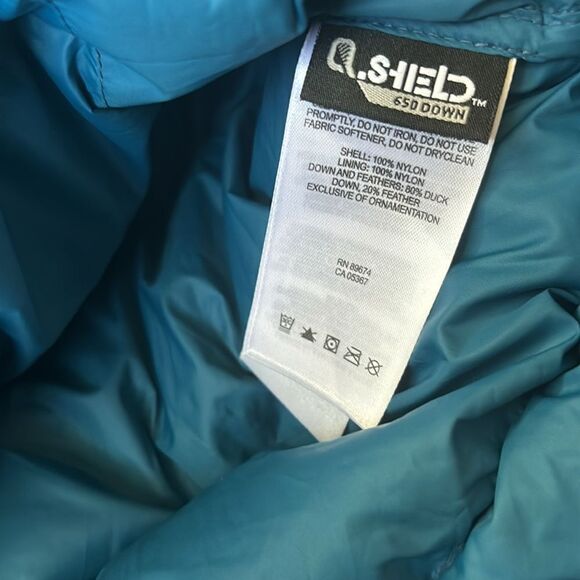 MOUNTAIN HARDWEAR RATIO DOWN MOUNTAIN PUFFY VEST in Deep turquoise Size M - Picture 7 of 8